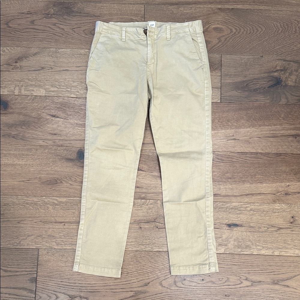 GAP Women's Khaki Chinos